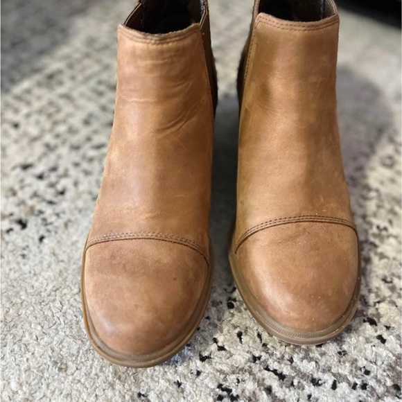 Women’s size 7.5 Sorel Wedges - Picture 2 of 4